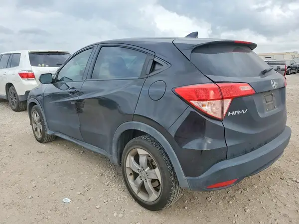 3CZRU5H33HG703861 2017 HONDA HR-V - Image 2
