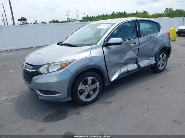 3CZRU5H33HG706307 2017 HONDA HR-V - Image 2
