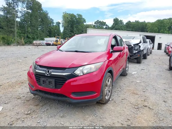 3CZRU5H33HG709613 2017 HONDA HR-V - Image 2