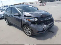 3CZRU5H33HG710230 2017 HONDA HR-V