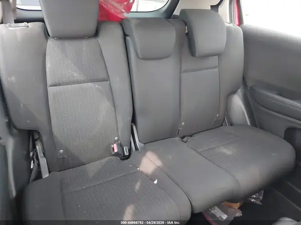 3CZRU5H33HM702971 2017 HONDA HR-V - Image 8