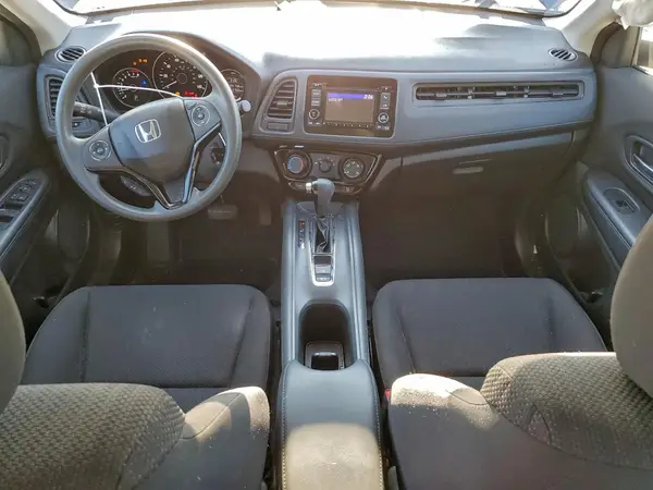 3CZRU5H33HM703098 2017 HONDA HR-V - Image 8