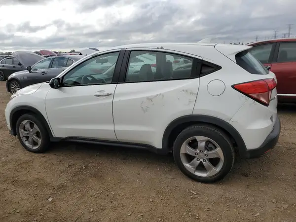 3CZRU5H33HM706583 2017 HONDA HR-V - Image 2