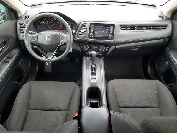 3CZRU5H33HM709788 2017 HONDA HR-V - Image 8