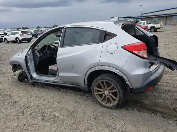 3CZRU5H33HM724386 2017 HONDA HR-V - Image 2