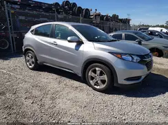 3CZRU5H33HM725361 2017 HONDA HR-V