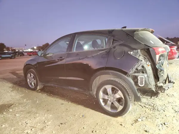 3CZRU5H33JG700061 2018 HONDA HR-V - Image 2