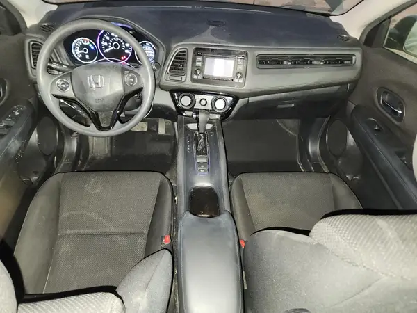 3CZRU5H33JG700061 2018 HONDA HR-V - Image 8