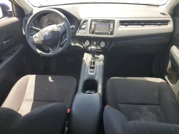 3CZRU5H33JM702829 2018 HONDA HR-V - Image 8