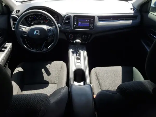 3CZRU5H33JM708369 2018 HONDA HR-V - Image 8