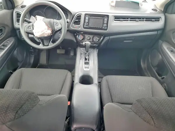 3CZRU5H33JM711272 2018 HONDA HR-V - Image 8