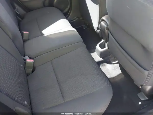 3CZRU5H33JM711398 2018 HONDA HR-V - Image 8