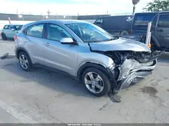 3CZRU5H33JM712762 2018 HONDA HR-V