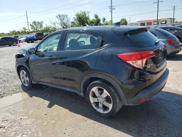 3CZRU5H33JM717878 2018 HONDA HR-V - Image 2
