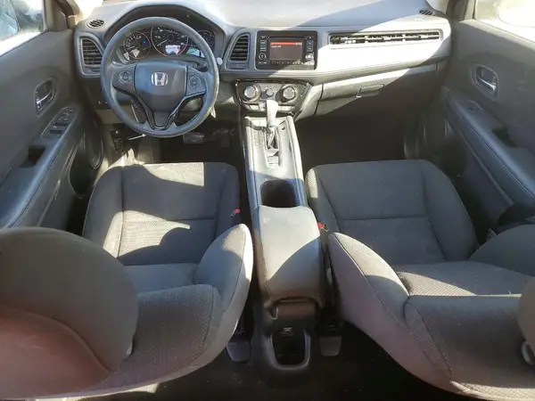 3CZRU5H33JM722028 2018 HONDA HR-V - Image 8