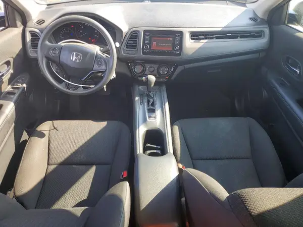 3CZRU5H33JM722689 2018 HONDA HR-V - Image 8