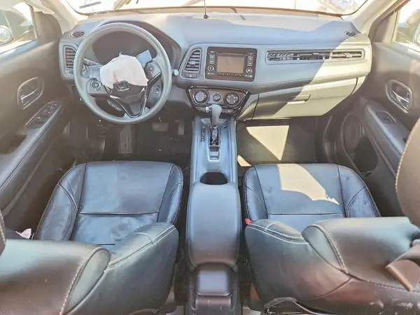 3CZRU5H33KG703530 2019 HONDA HR-V - Image 8