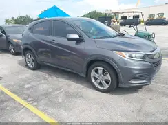 3CZRU5H33KG707447 2019 HONDA HR-V