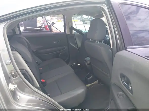 3CZRU5H33KG707447 2019 HONDA HR-V - Image 8