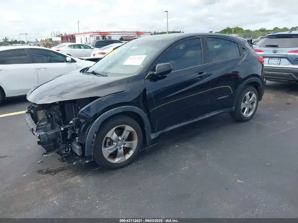 3CZRU5H33KG711210 2019 HONDA HR-V - Image 2