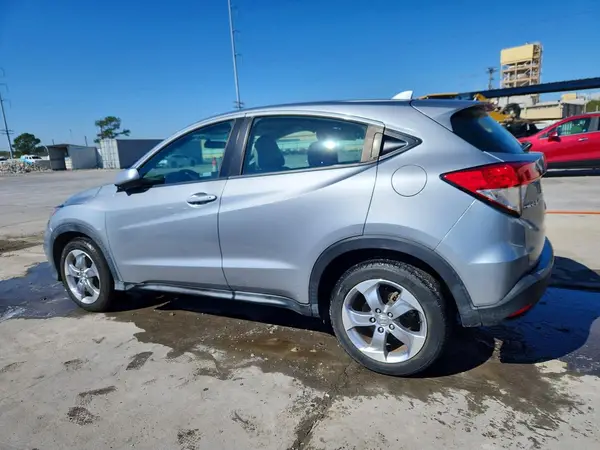 3CZRU5H33KG713782 2019 HONDA HR-V - Image 2