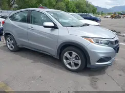 3CZRU5H33KG716116 2019 HONDA HR-V