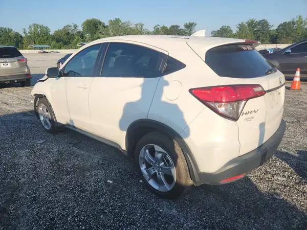 3CZRU5H33KM703206 2019 HONDA HR-V - Image 2