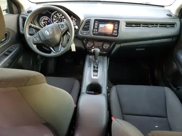 3CZRU5H33KM724931 2019 HONDA HR-V - Image 8