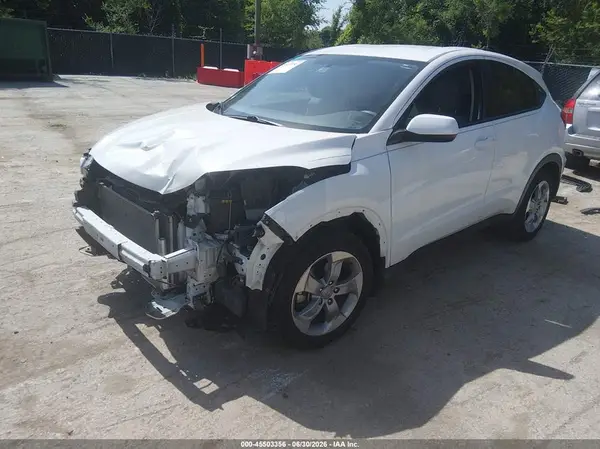 3CZRU5H33LM702204 2020 HONDA HR-V - Image 2