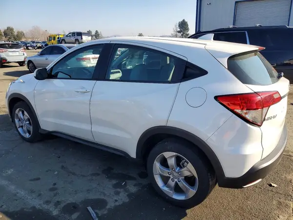 3CZRU5H33LM703613 2020 HONDA HR-V - Image 2