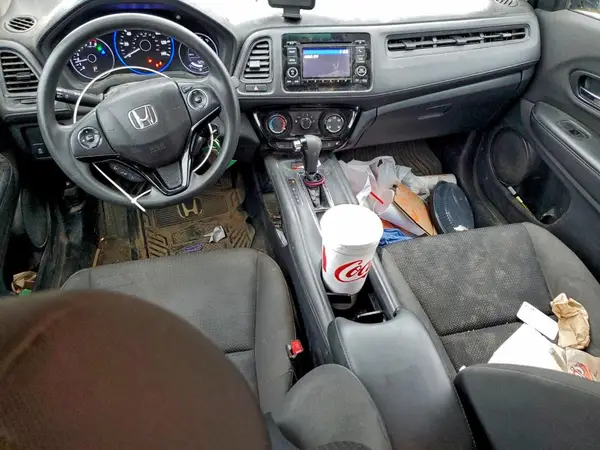 3CZRU5H33LM711050 2020 HONDA HR-V - Image 8