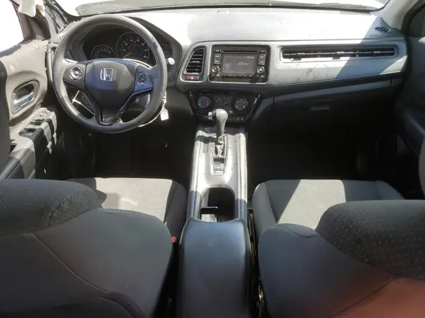 3CZRU5H33LM713011 2020 HONDA HR-V - Image 8