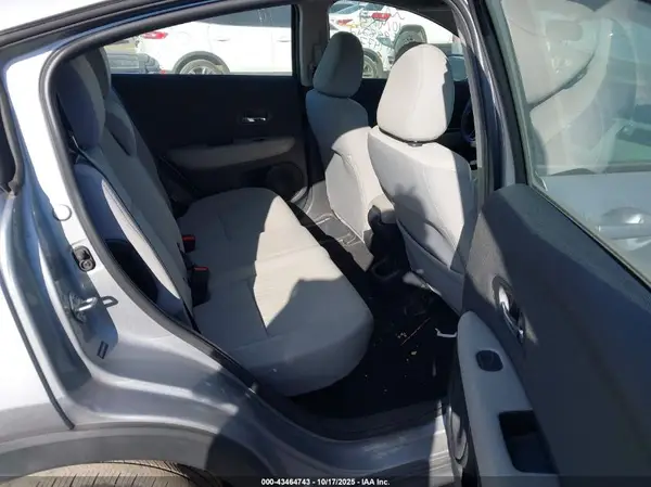 3CZRU5H33LM714773 2020 HONDA HR-V - Image 8