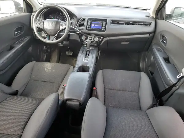 3CZRU5H33LM716894 2020 HONDA HR-V - Image 8