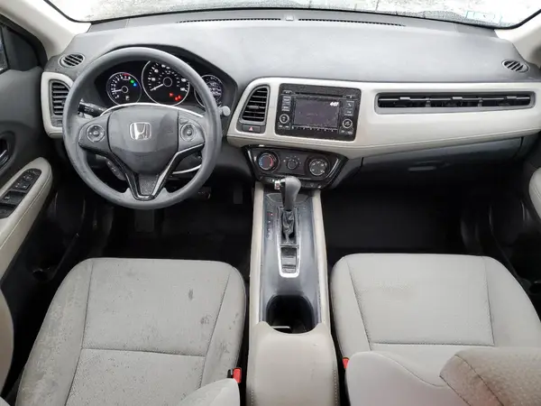 3CZRU5H33LM716930 2020 HONDA HR-V - Image 8