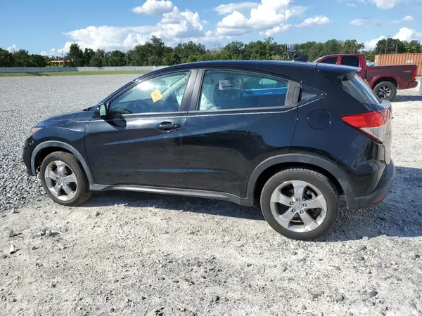 3CZRU5H33MM702947 2021 HONDA HR-V - Image 2