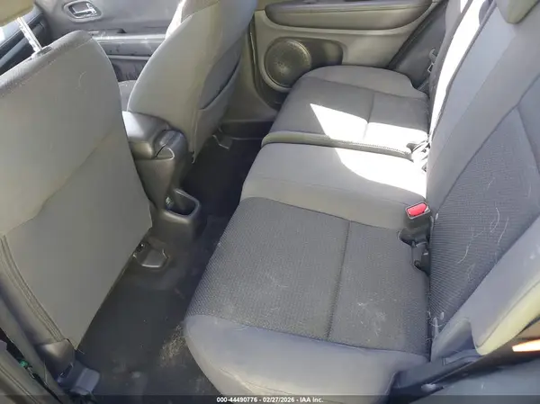3CZRU5H33MM714936 2021 HONDA HR-V - Image 8