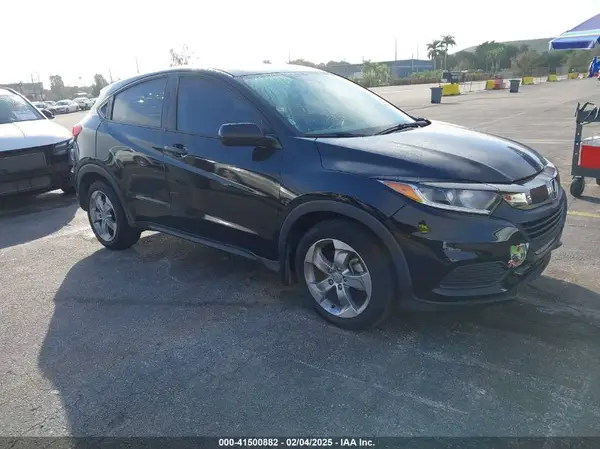 3CZRU5H33MM730828 2021 HONDA HR-V - Image 1
