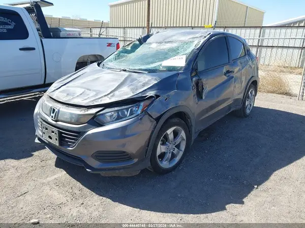 3CZRU5H33MM730957 2021 HONDA HR-V - Image 2