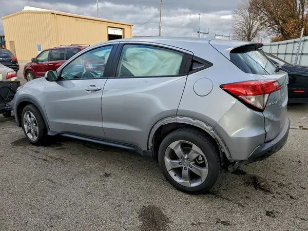 3CZRU5H33MM734376 2021 HONDA HR-V - Image 2