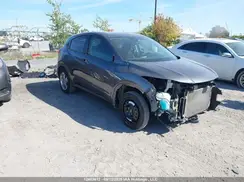 3CZRU5H33NM101023 2022 HONDA HR-V