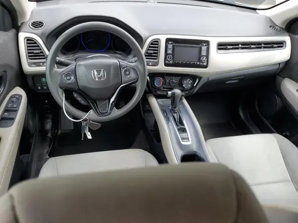 3CZRU5H33NM702335 2022 HONDA HR-V - Image 8