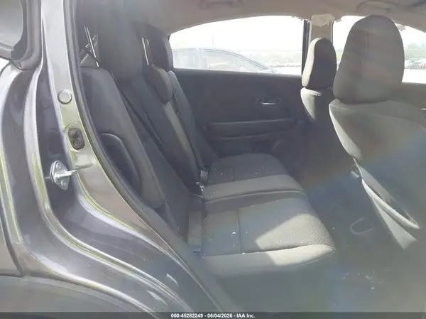 3CZRU5H33NM704182 2022 HONDA HR-V - Image 8