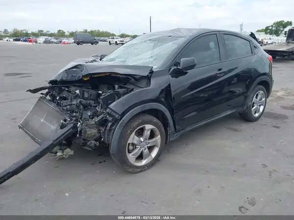 3CZRU5H33NM704425 2022 HONDA HR-V - Image 2