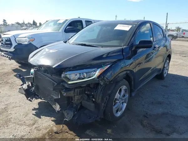 3CZRU5H33NM708863 2022 HONDA HR-V - Image 2