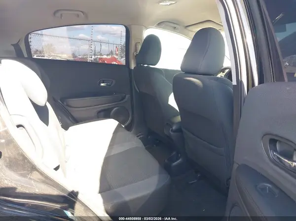 3CZRU5H33NM708863 2022 HONDA HR-V - Image 8