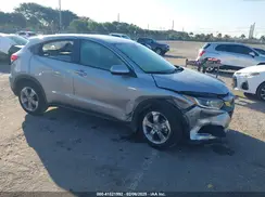 3CZRU5H33NM709544 2022 HONDA HR-V