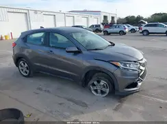 3CZRU5H33NM712668 2022 HONDA HR-V