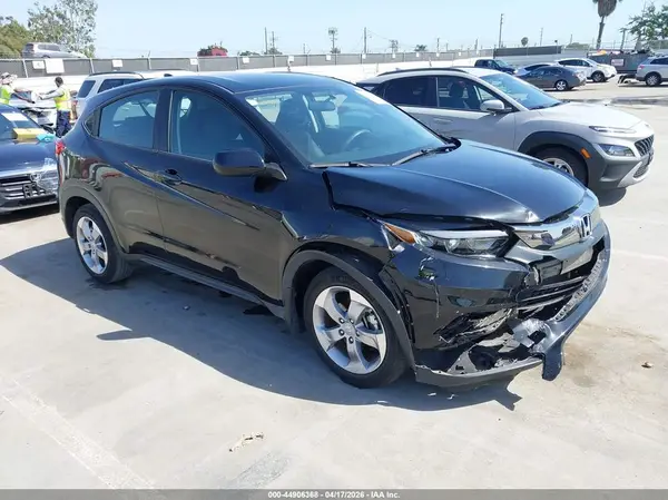 3CZRU5H33NM744973 2022 HONDA HR-V - Image 1