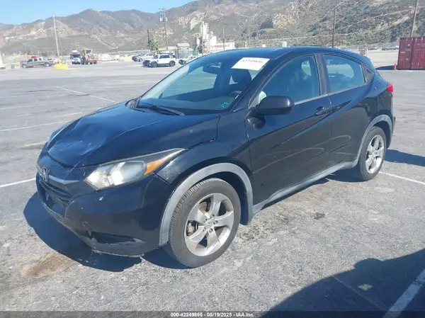 3CZRU5H34GM700600 2016 HONDA HR-V - Image 2